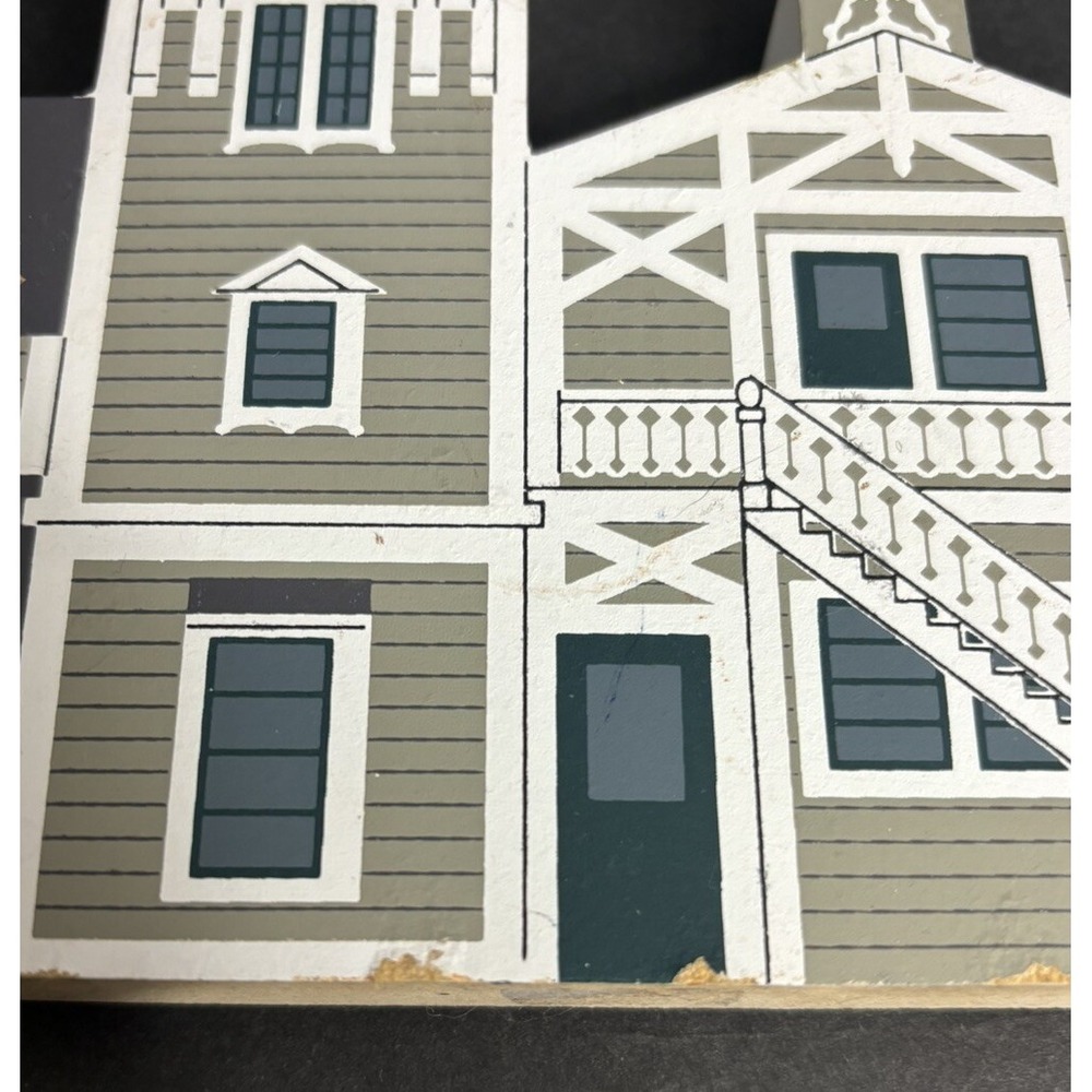 3 Cats Meow Lighthouses West Chop East Brother Chicamacomico Wooden Shelf Sitter - Picture 8 of 15
